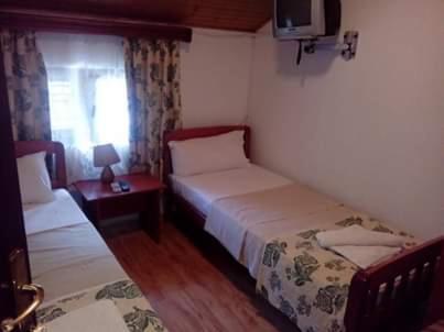 Pansion Mimoza Bed & Breakfast Herceg Novi Luaran gambar